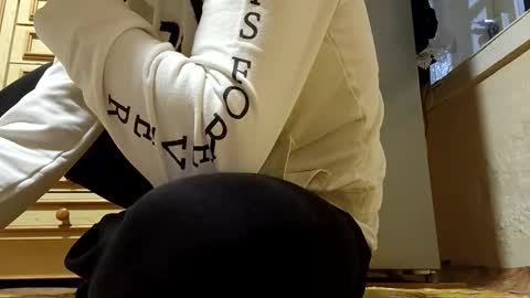 Snapshot of jostign chatting on 11.24.25 jostign online show from 11.24.25