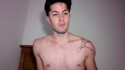 Snapshot of jotarojas1 chatting on 12.29.24 jotarojas1 online show from 12.29.24