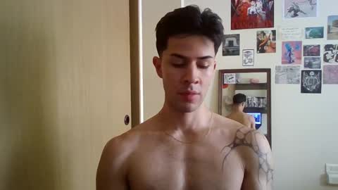 Snapshot of jotarojas1 chatting on 01.12.25 jotarojas1 online show from 01.12.25