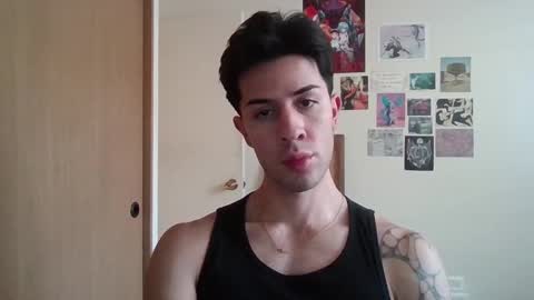 Snapshot of jotarojas1 chatting on 01.24.25 jotarojas1 online show from 01.24.25