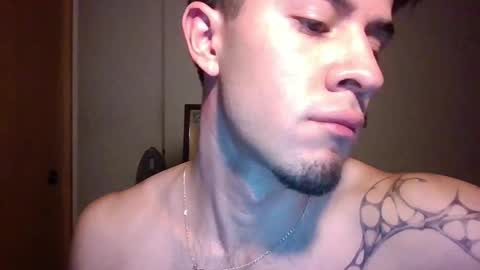 Snapshot of jotarojas1 chatting on 02.17.25 jotarojas1 online show from 02.17.25