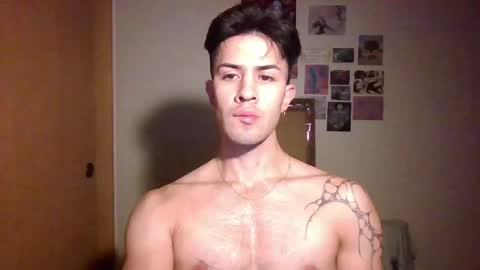 Snapshot of jotarojas1 chatting on 03.07.25 jotarojas1 online show from 03.07.25