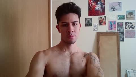 Snapshot of jotarojas1 chatting on 03.11.25 jotarojas1 online show from 03.11.25