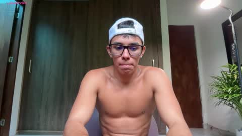 Im Jouliano online show from 11.17.25