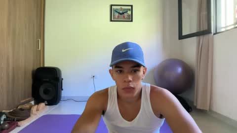 Snapshot of joulianogreco1 chatting on 05.15.26 Im Jouliano online show from 05.15.26