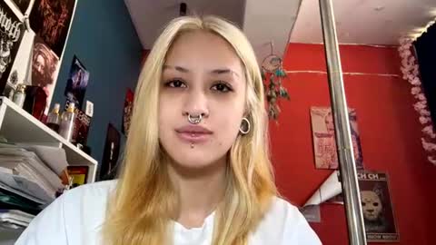 Kimie is here  online show from 07.05.26
