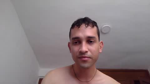 Snapshot of jovenvergonguapo09 chatting on 06.29.26 Van Helsing online show from 06.29.26