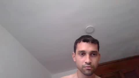 Snapshot of jovenvergonguapo09 chatting on 07.28.26 Van Helsing online show from 07.28.26