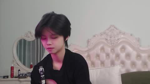 joycekay online show from 11.20.25