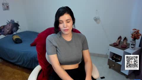 Camila Buitrago online show from 02.25.25