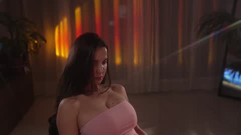 Jennifer Diaz online show from 03.25.26