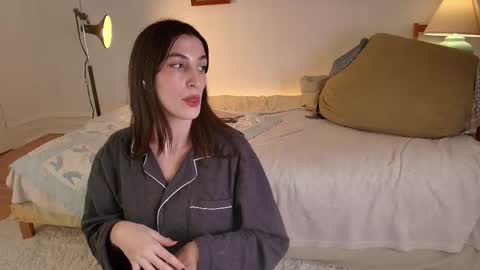 Snapshot of jsmine_ chatting on 02.08.26 Jsmine and sometimes Beaulooks online show from 02.08.26