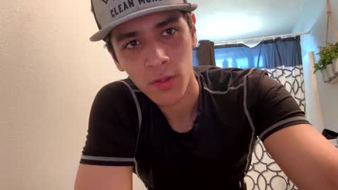 Snapshot of jteeeuhh chatting on 02.26.25 JteePt2 online show from 02.26.25