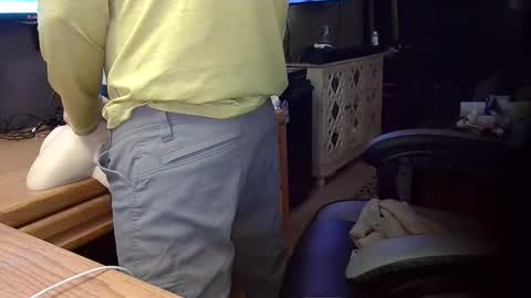 Snapshot of jtylor187 chatting on 11.18.25 jtylor187 online show from 11.18.25