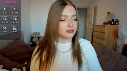 Julia and Julia online show from 02.19.25