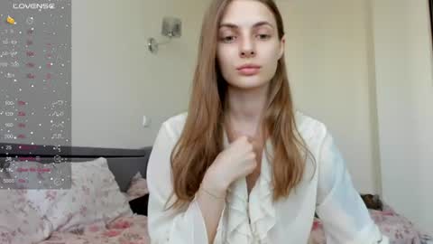 Snapshot of ju_lii chatting on 07.16.26 Julia and Julia online show from 07.16.26