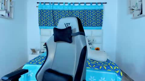 Juan online show from 02.21.25