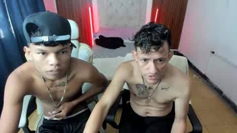 Snapshot of juan_and_luke chatting on 02.26.26 juan_and_luke online show from 02.26.26