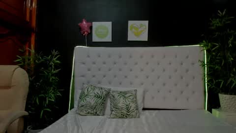 Snapshot of juana_naranjo chatting on 05.20.26 juana_naranjo online show from 05.20.26