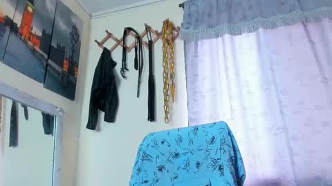 Juan Esteban online show from 02.13.25