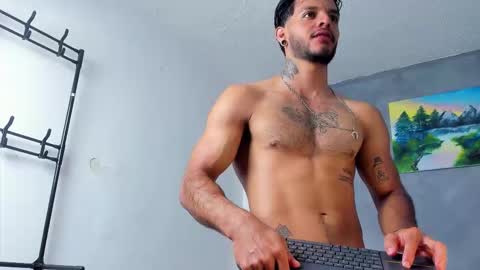 Juan Esteban online show from 03.01.26