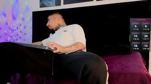 juancamilo66_ online show from 04.12.26