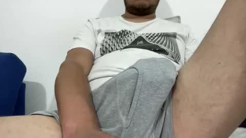 juandavergax42 online show from 02.01.26