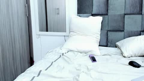 Juan Diego Uribe online show from 09.09.25