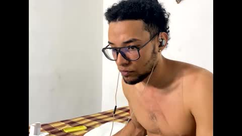 juanexfox online show from 04.15.26