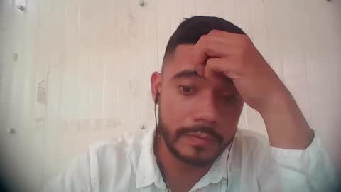 Snapshot of juanfe_style chatting on 05.12.26 juanfe_style online show from 05.12.26