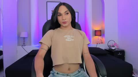 Snapshot of juanita__acosta chatting on 04.23.26 juanita__acosta online show from 04.23.26