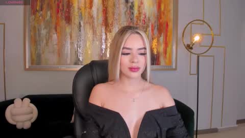 Juanita Clay online show from 03.06.26