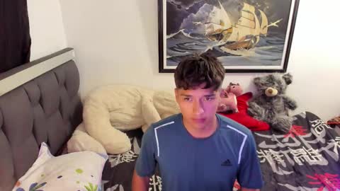 Snapshot of juanjo_ferrari chatting on 02.22.26 juanjo ferrari online show from 02.22.26