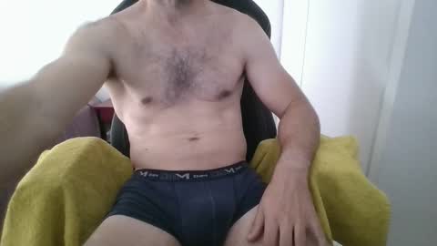 Snapshot of jubestfriend chatting on 10.04.25 B-Balls online show from 10.04.25