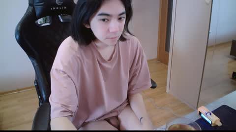Snapshot of judame_aoi chatting on 12.09.24 Aoi online show from 12.09.24