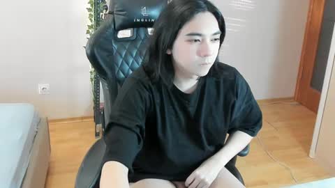 Snapshot of judame_aoi chatting on 02.26.25 Aoi online show from 02.26.25