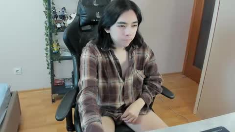 Snapshot of judame_aoi chatting on 02.28.25 Aoi online show from 02.28.25