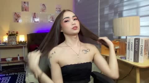 EloiseMoree online show from 12.02.24