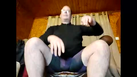 Snapshot of judojeff chatting on 12.17.24 judojeff online show from 12.17.24