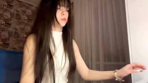 Mila online show from 12.20.25