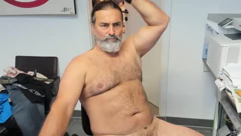Snapshot of juergenkru chatting on 10.02.25 Giovanni50pro online show from 10.02.25