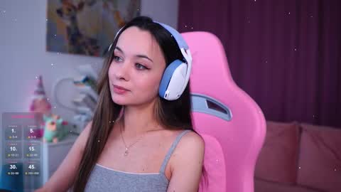 Snapshot of juicy___angel chatting on 12.02.25 Angelina online show from 12.02.25