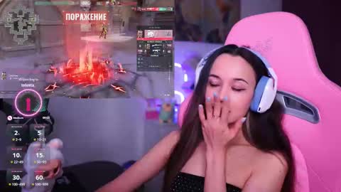 Snapshot of juicy___angel chatting on 02.10.26 Angelina online show from 02.10.26