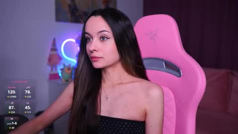 Snapshot of juicy___angel chatting on 03.01.26 Angelina online show from 03.01.26