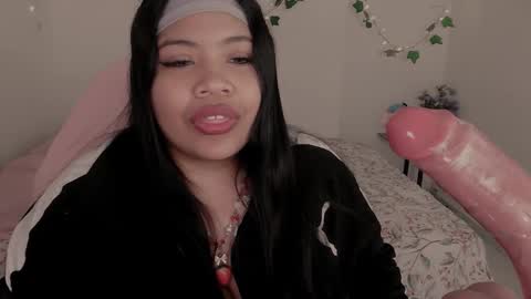 Snapshot of juicy_elenxx chatting on 02.13.26 EleN online show from 02.13.26