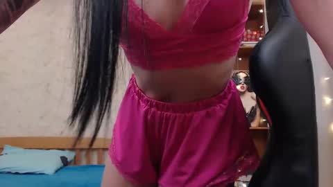 juicy_jesss online show from 01.13.25