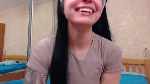 juicy_jesss online show from 02.02.25