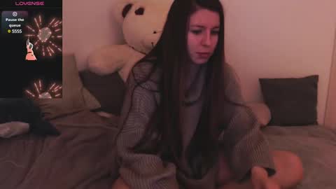 laura online show from 01.12.25