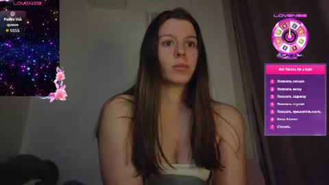 Snapshot of juicy_mystery chatting on 07.28.26 laura online show from 07.28.26