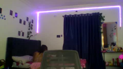 Emily online show from 02.05.26